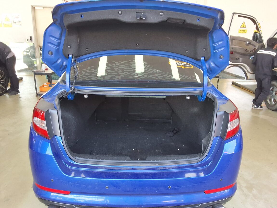KIA K5 2.0 TURBO GDI PRESTIGE 2012 - zdjęcie 15