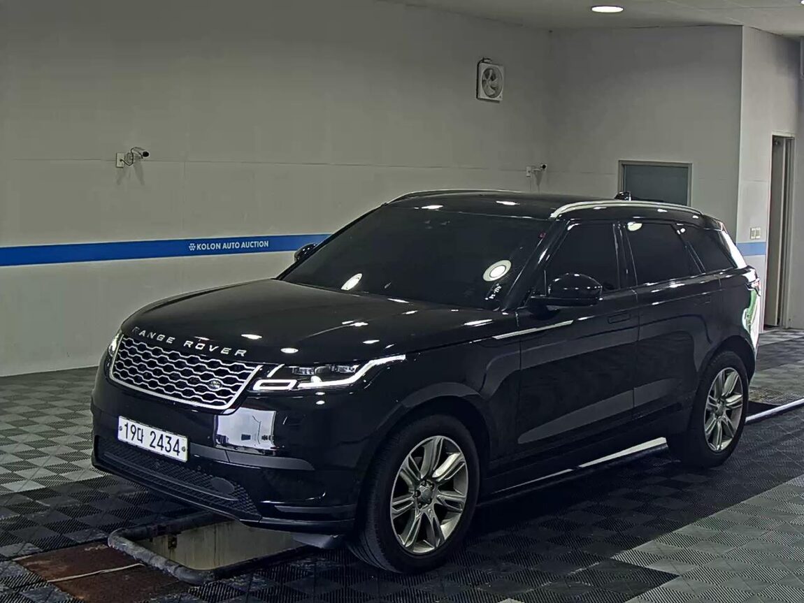LAND ROVER RANGE ROVER VELAR 2.0 D240 SE 2019 - zdjęcie 2
