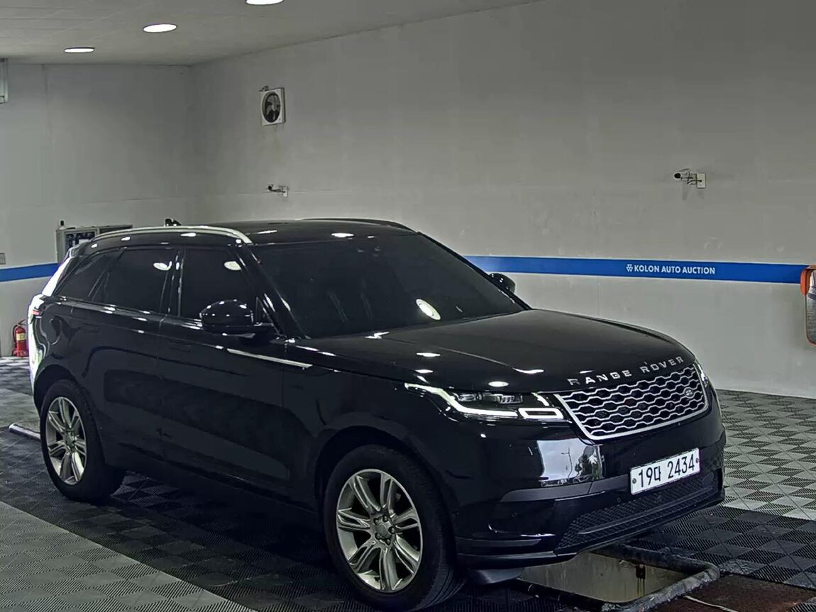 LAND ROVER RANGE ROVER VELAR 2.0 D240 SE 2019 - zdjęcie 3