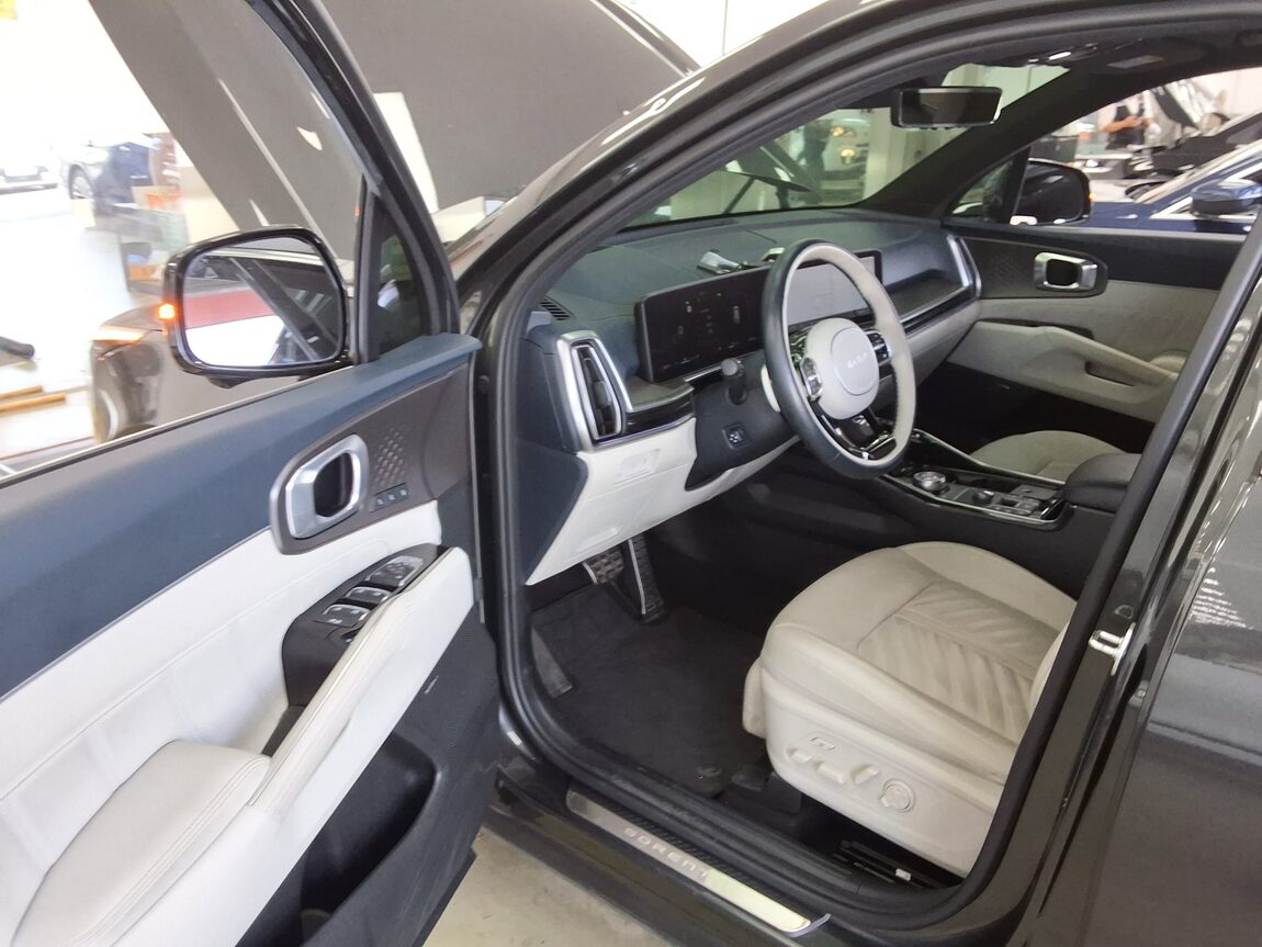 KIA THE NEW SORENTO HYBRID (MQ4) 1.6 HEV 2WD SIGNATURE 2024 - zdjęcie 10
