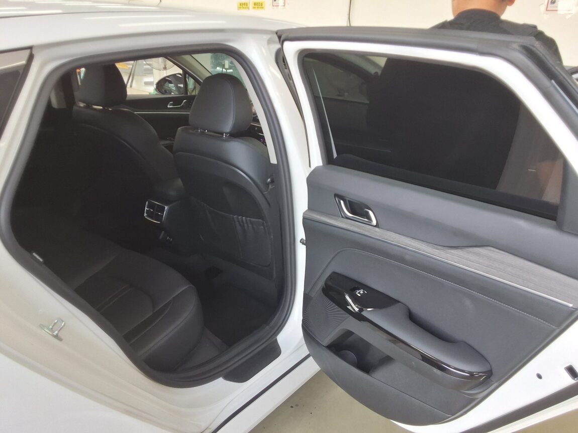 KIA THE NEW K5 (DL3) 2.0 GASOLINE NOBLESSE 2026 - zdjęcie 13