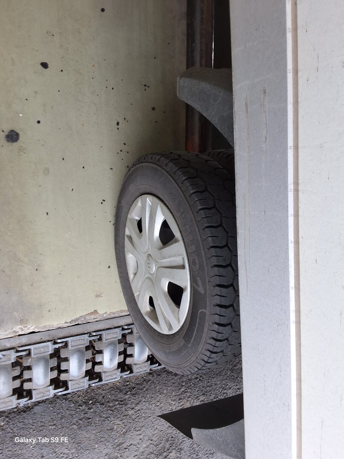 KIA BONGO III CARGO FREEZER BOX TRUCK 1 TON KING CAB 2018 - zdjęcie 11