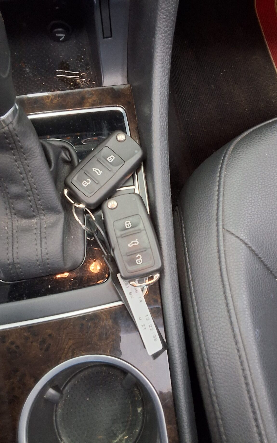 VOLKSWAGEN THE NEW PASSAT (7TH GEN) 1.8 TSI 2015 - zdjęcie 19