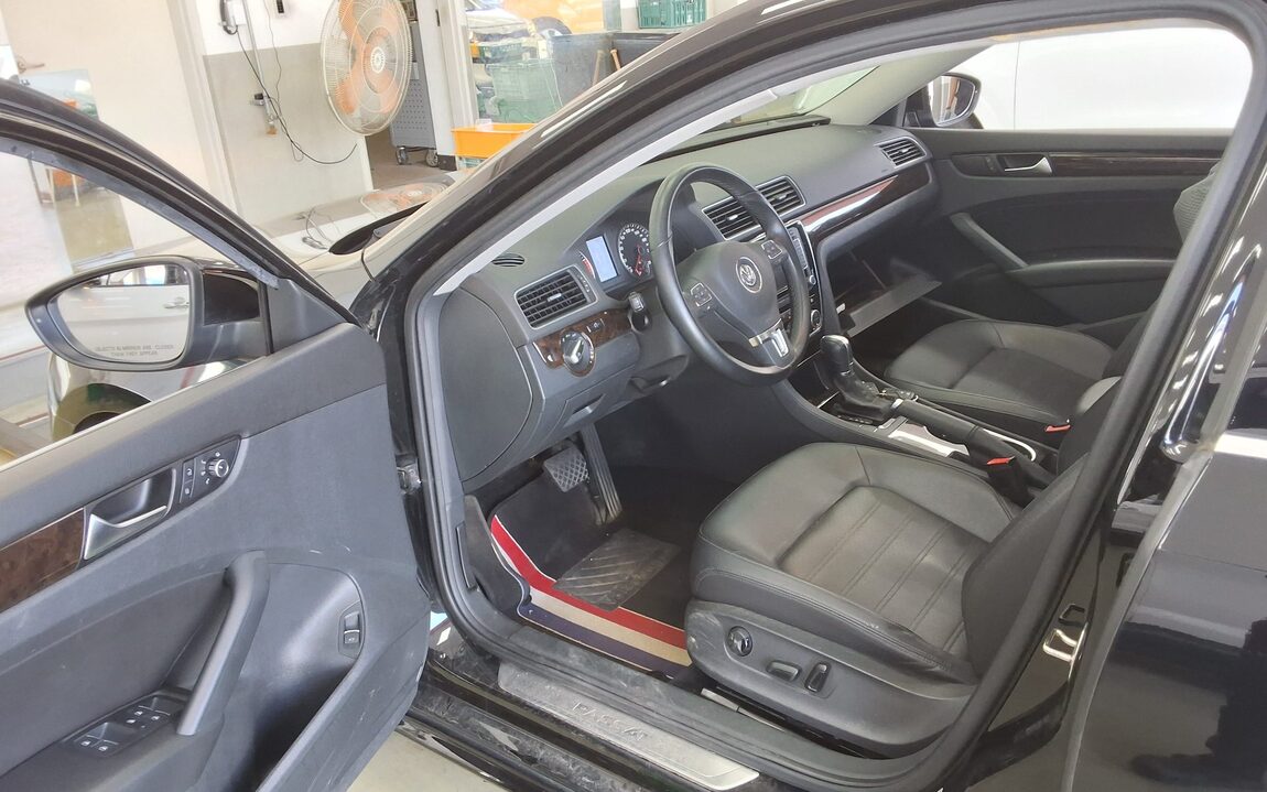 VOLKSWAGEN THE NEW PASSAT (7TH GEN) 1.8 TSI 2015 - zdjęcie 10