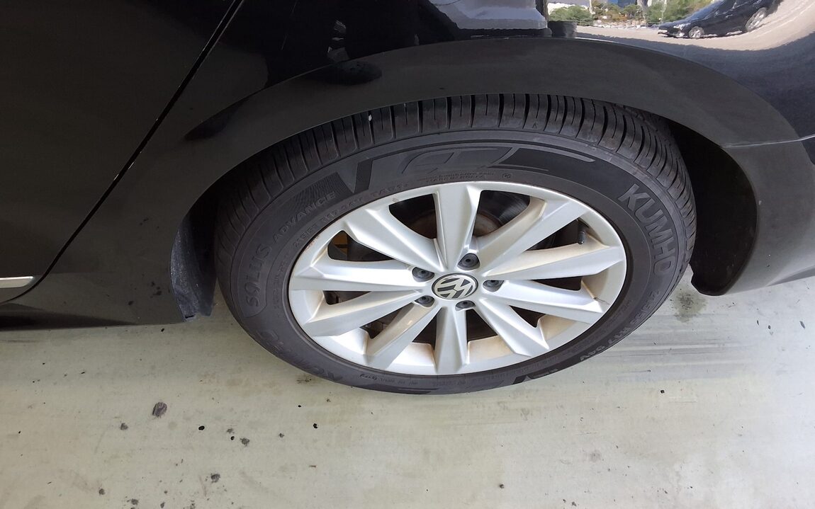 VOLKSWAGEN THE NEW PASSAT (7TH GEN) 1.8 TSI 2015 - zdjęcie 24