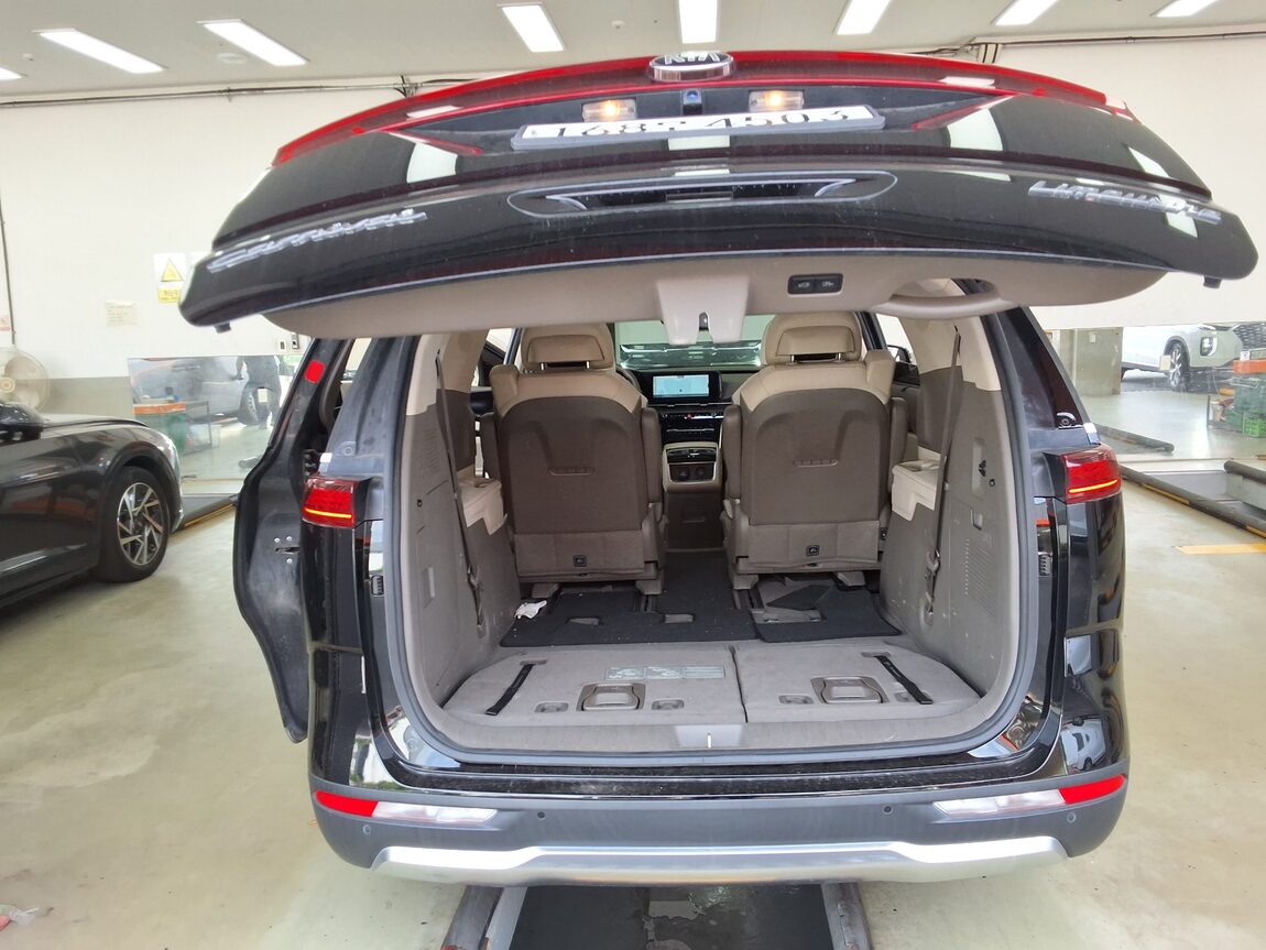 KIA NEW CARNIVAL (KA4) 7-SEATER GASOLINE SIGNATURE 2021 - zdjęcie 15