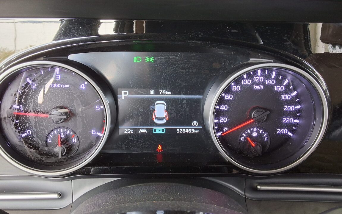 KIA NEW CARNIVAL (KA4) 9-SEATER DIESEL PRESTIGE 2023 - zdjęcie 9