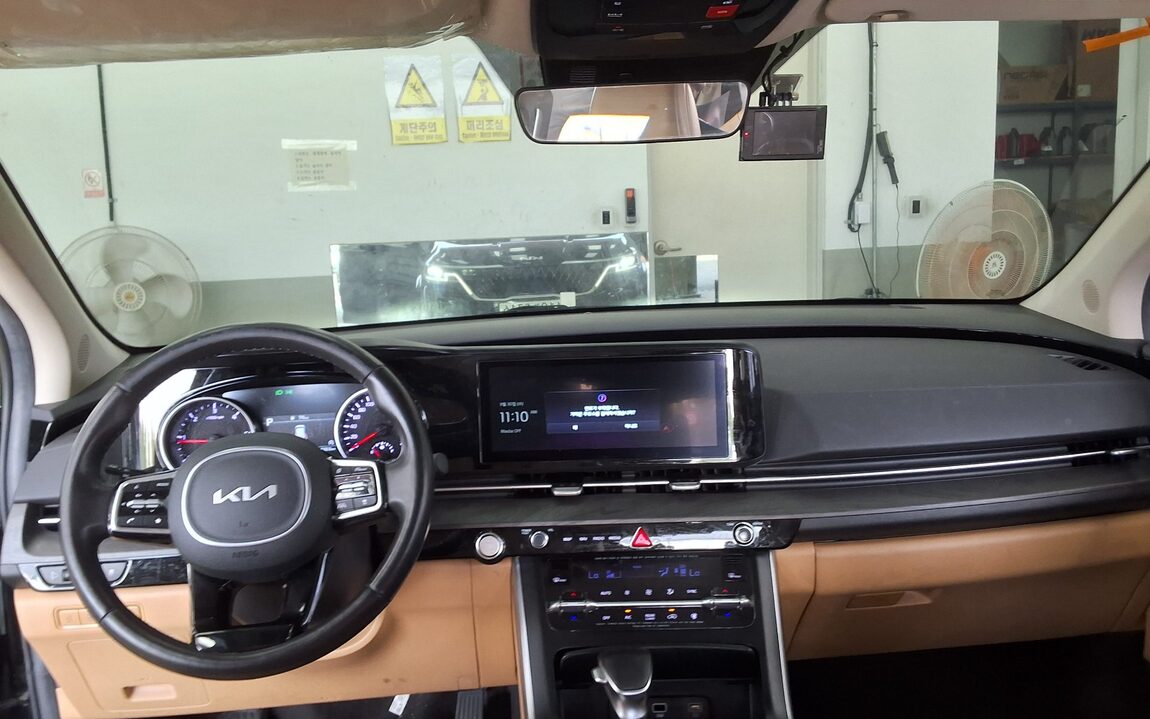 KIA NEW CARNIVAL (KA4) 9-SEATER DIESEL PRESTIGE 2023 - zdjęcie 11