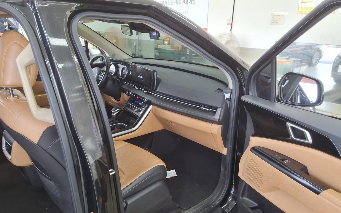 KIA NEW CARNIVAL (KA4) 9-SEATER DIESEL PRESTIGE 2023 - zdjęcie 14