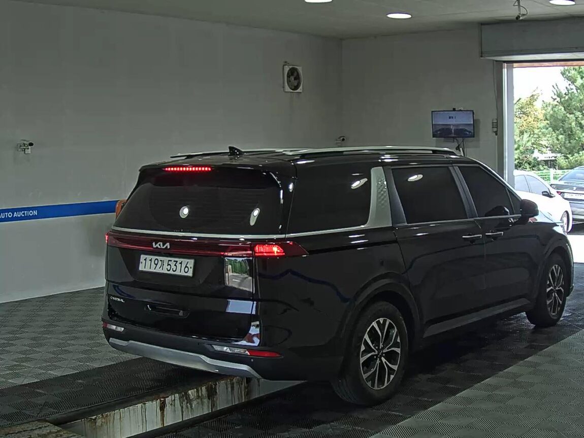 KIA NEW CARNIVAL (KA4) 9-SEATER DIESEL PRESTIGE 2023 - zdjęcie 5