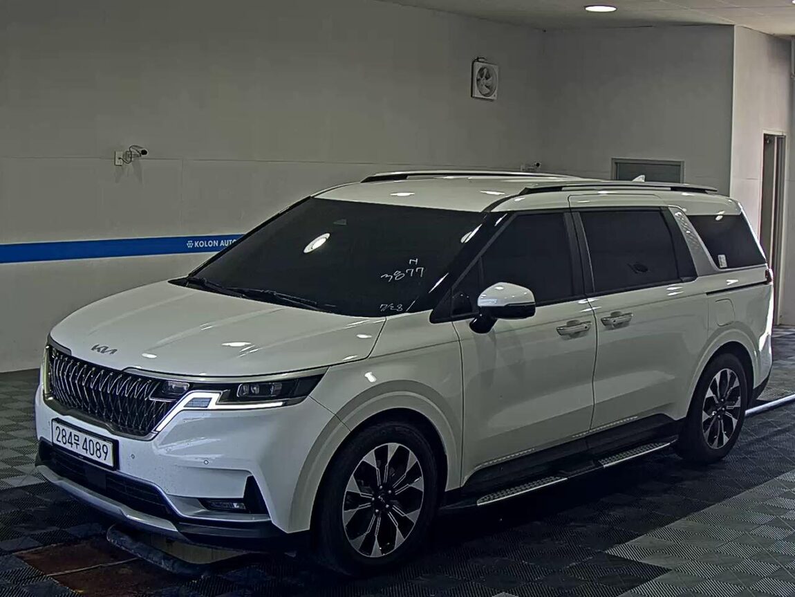 KIA NEW CARNIVAL (KA4) 9-SEATER DIESEL PRESTIGE 2023 - zdjęcie 2