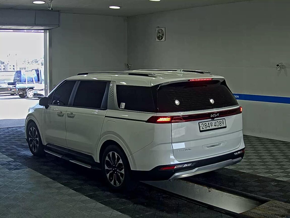 KIA NEW CARNIVAL (KA4) 9-SEATER DIESEL PRESTIGE 2023 - zdjęcie 6