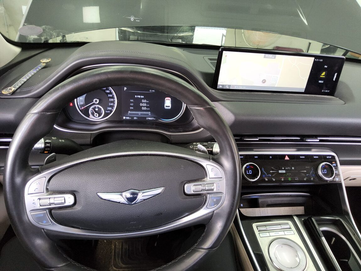 GENESIS GV80 3.0 DIESEL AWD BASE MODEL 2020 - zdjęcie 17