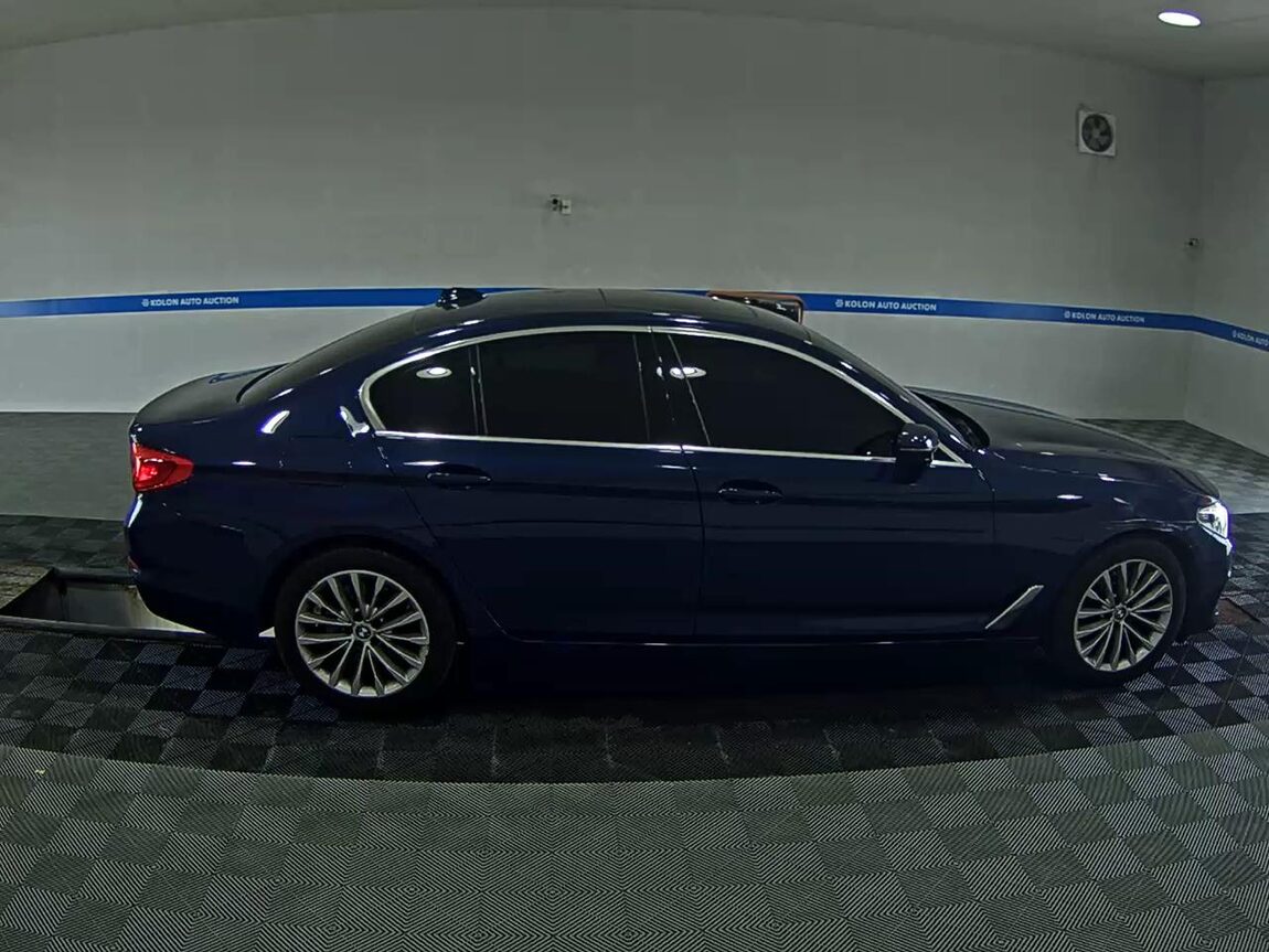 BMW 5 SERIES (7TH GEN) 520d LUXURY LINE PLUS 2020 - zdjęcie 4