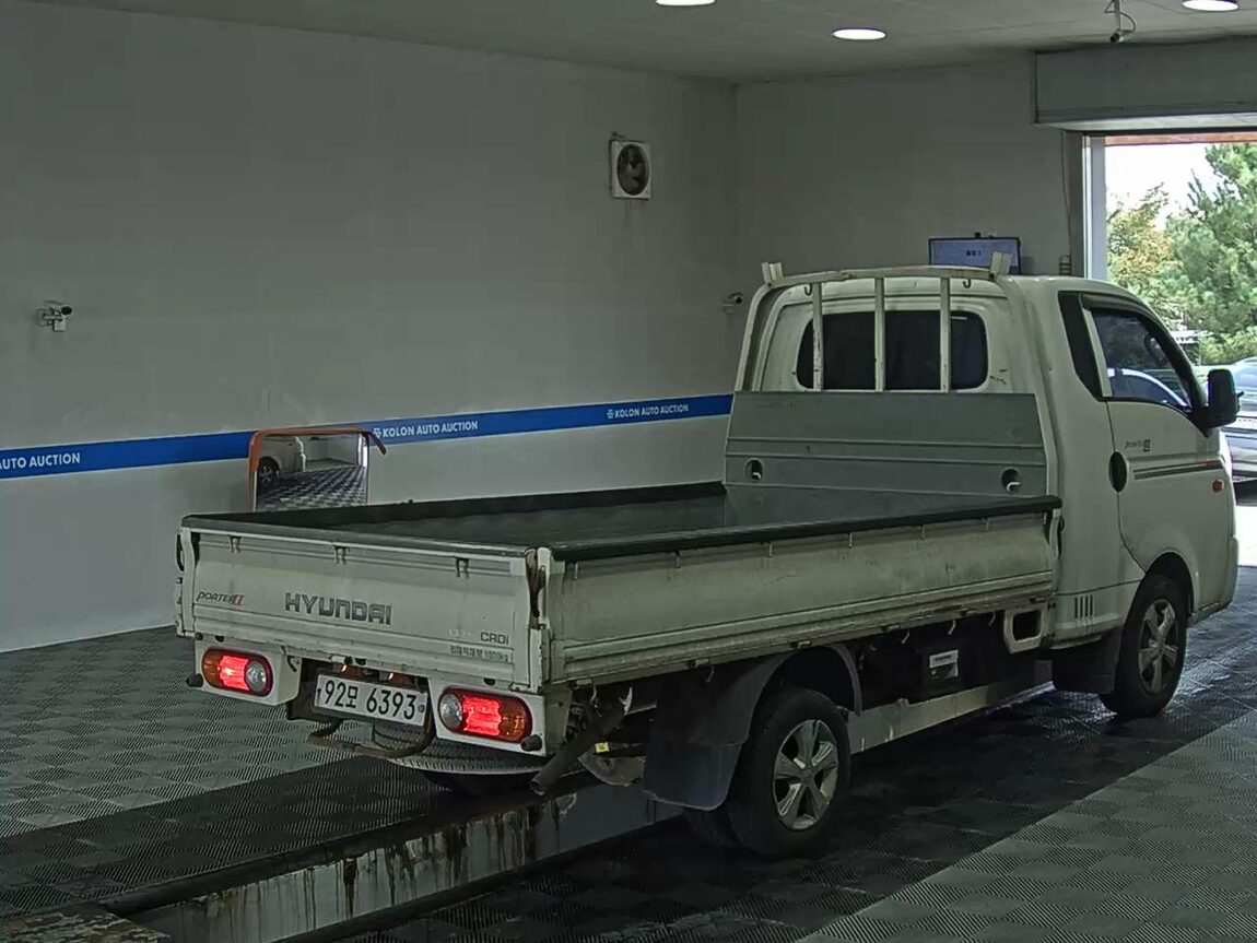 HYUNDAI PORTER II CRDi SUPER CAB EXTRA LONG WHEELBASE SUPER 2014 - zdjęcie 5