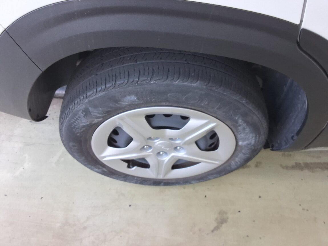KIA SELTOS 1.6 GASOLINE 2WD TRENDY 2023 - zdjęcie 25