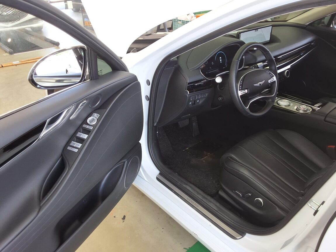 GENESIS THE ALL NEW G80 GASOLINE 2.5 AWD BASE MODEL 2021 - zdjęcie 10