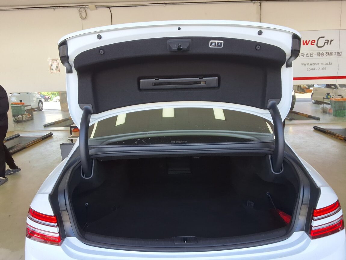 GENESIS THE ALL NEW G80 GASOLINE 2.5 AWD BASE MODEL 2021 - zdjęcie 15