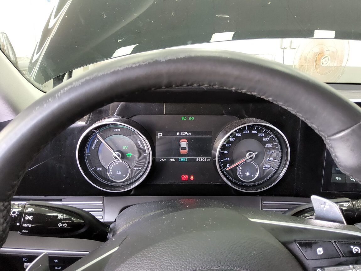 HYUNDAI THE NEW GRANDEUR IG HYBRID 2.4 HEV EXCLUSIVE 2021 - zdjęcie 9
