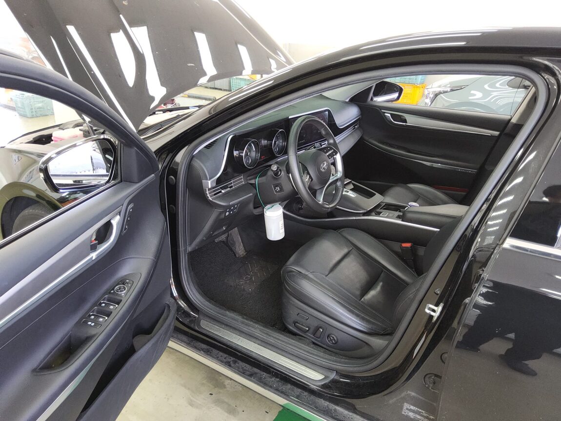 HYUNDAI THE NEW GRANDEUR IG HYBRID 2.4 HEV EXCLUSIVE 2021 - zdjęcie 10