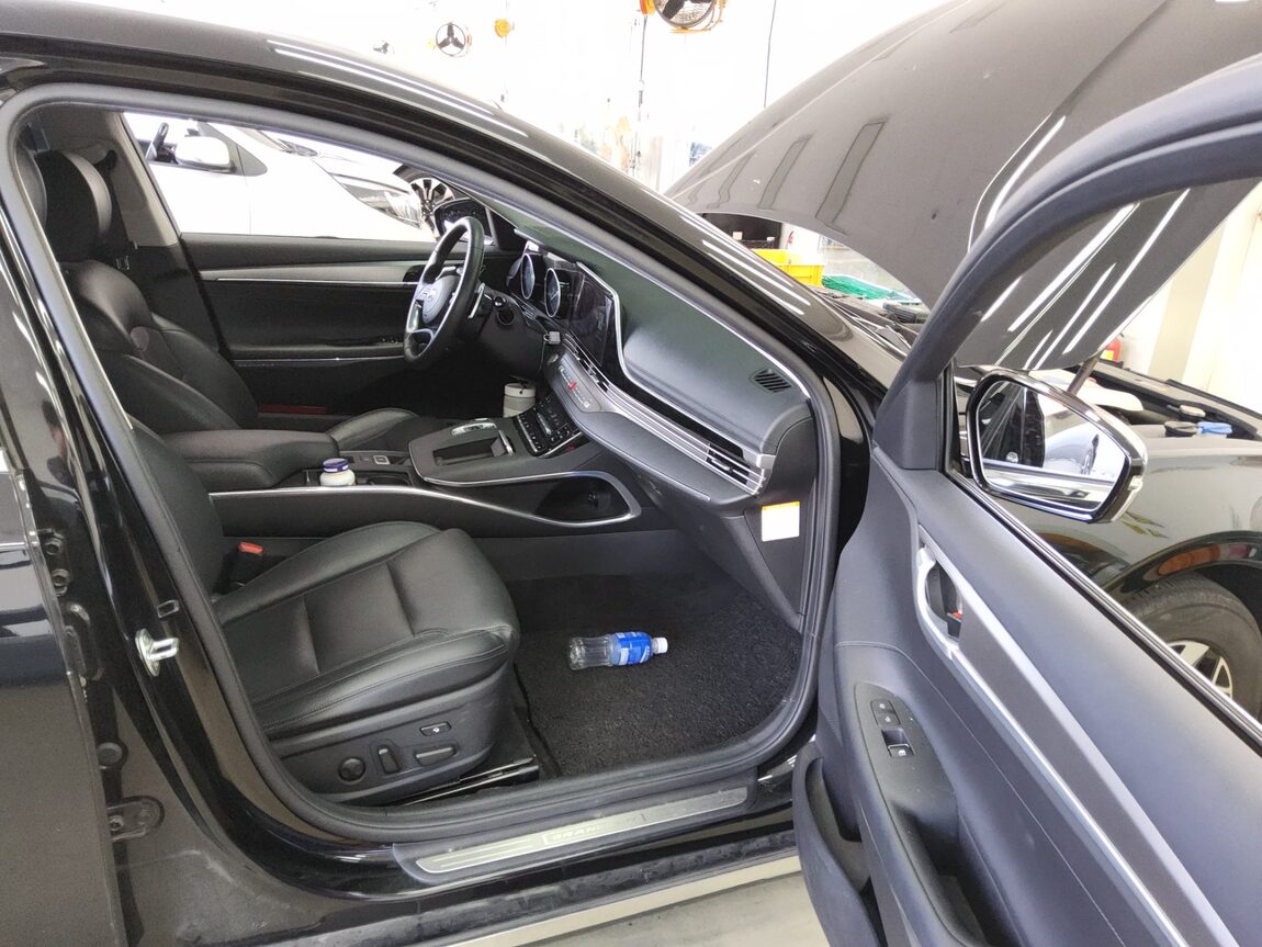 HYUNDAI THE NEW GRANDEUR IG HYBRID 2.4 HEV EXCLUSIVE 2021 - zdjęcie 14