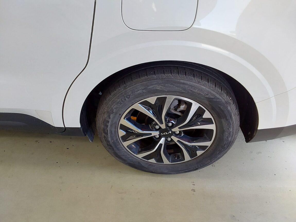 KIA NEW CARNIVAL (KA4) 9-SEATER DIESEL PRESTIGE 2023 - zdjęcie 21