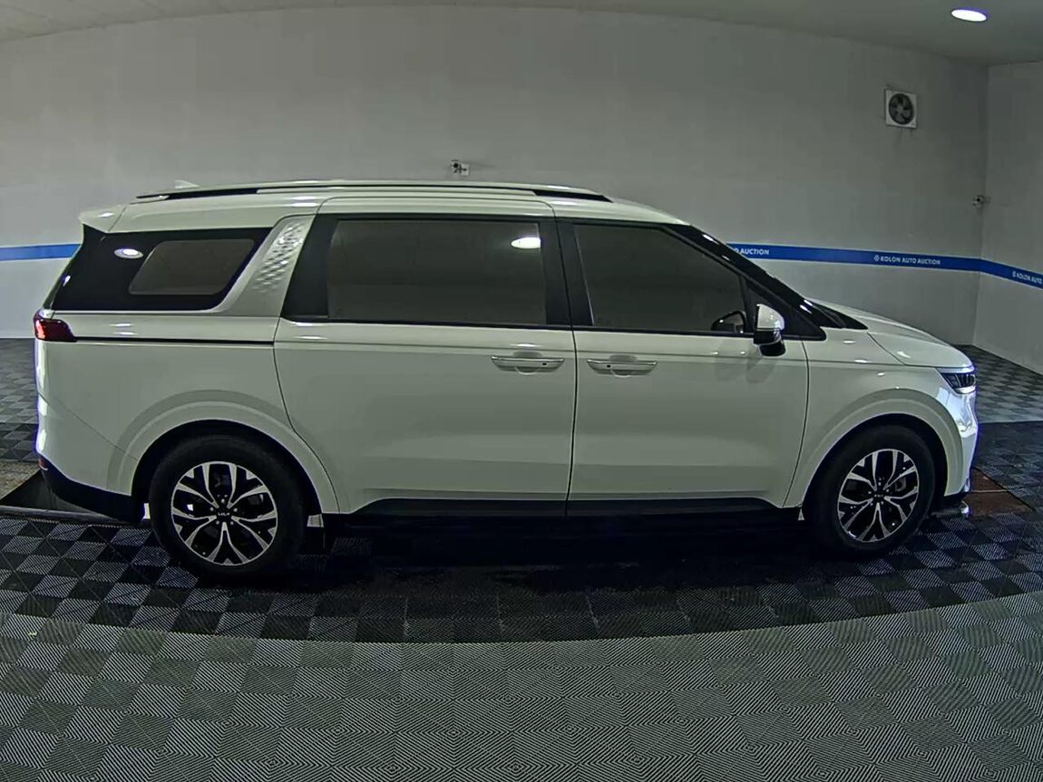 KIA NEW CARNIVAL (KA4) 9-SEATER DIESEL PRESTIGE 2023 - zdjęcie 4