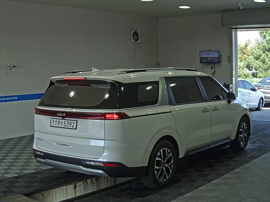 KIA NEW CARNIVAL (KA4) 9-SEATER DIESEL PRESTIGE 2023 - zdjęcie 5