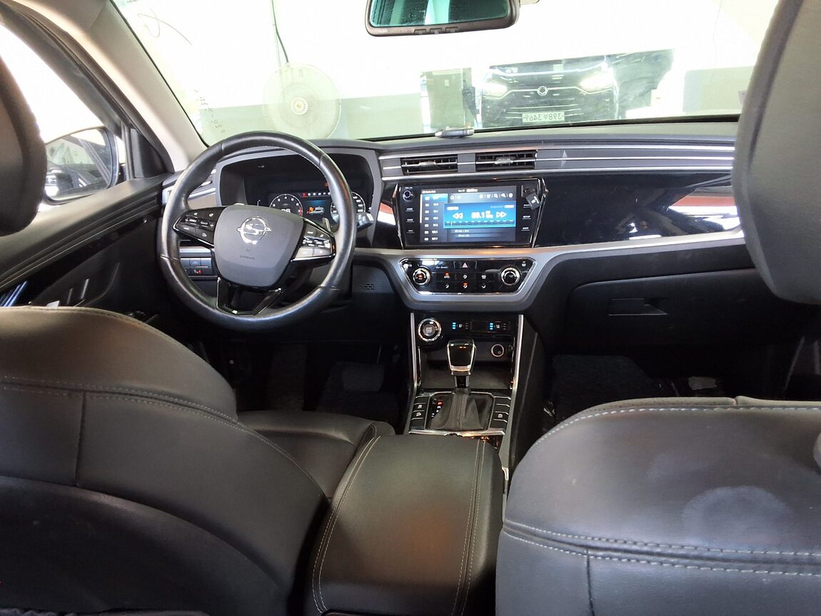 KG MOBILITY (SSANGYONG) ALL NEW KORANDO 1.5 GASOLINE 2WD C5 PLUS 2020 - zdjęcie 11