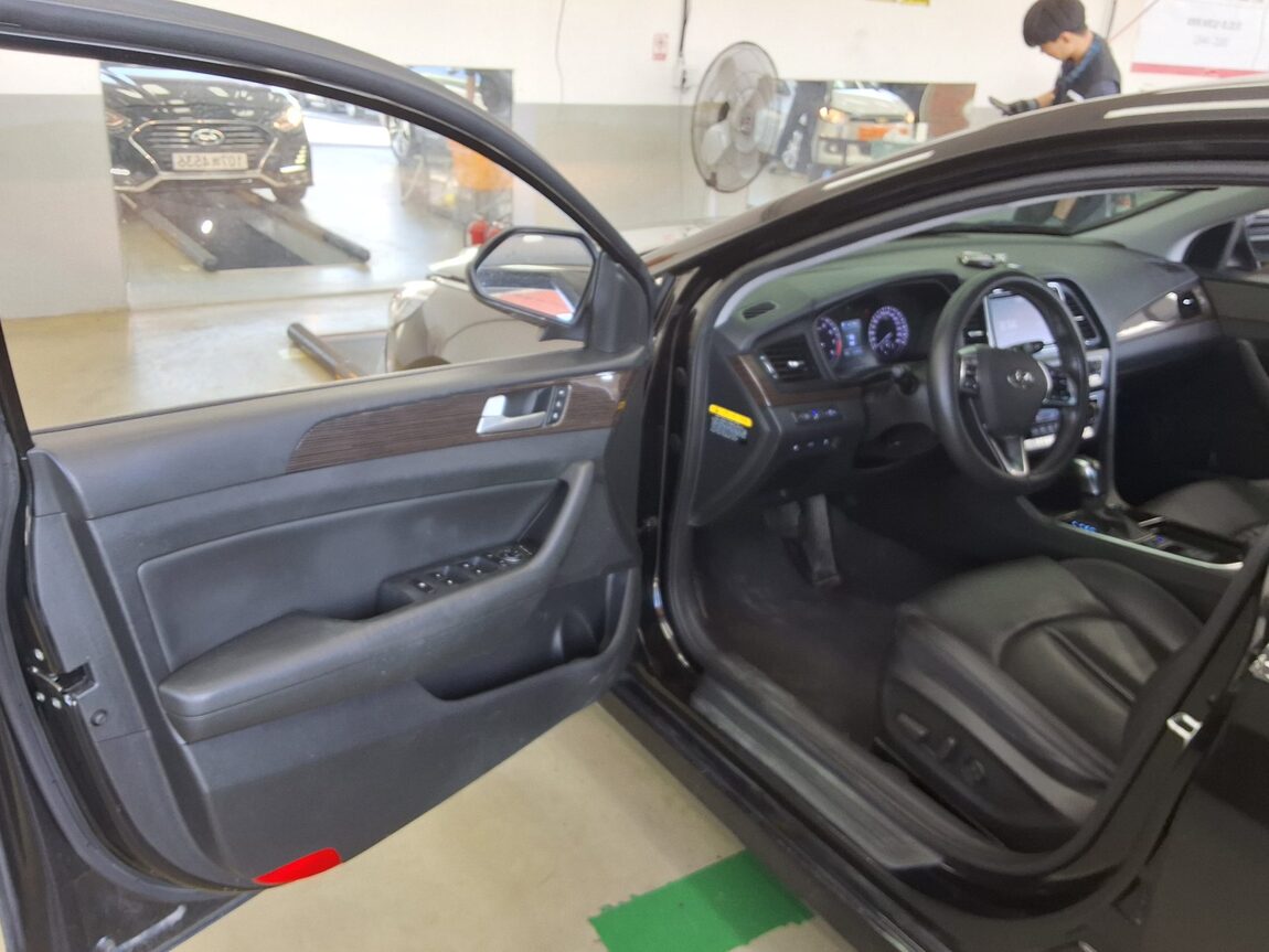 HYUNDAI LF SONATA NEW RISE 2.0 CVVL MODERN 2018 - zdjęcie 10