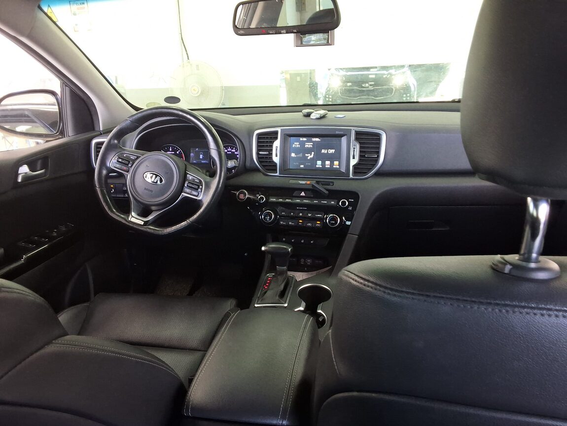 KIA NEW SPORTAGE R2.0 2WD NOBLESSE 2017 - zdjęcie 11