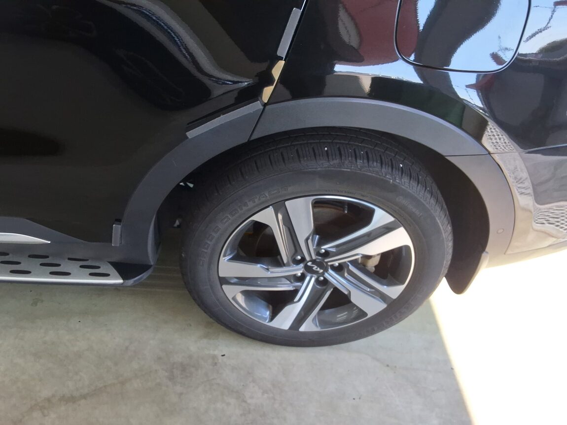 KIA NEW SORENTO HYBRID (MQ4) 1.6 HEV 2WD SIGNATURE 2023 - zdjęcie 19