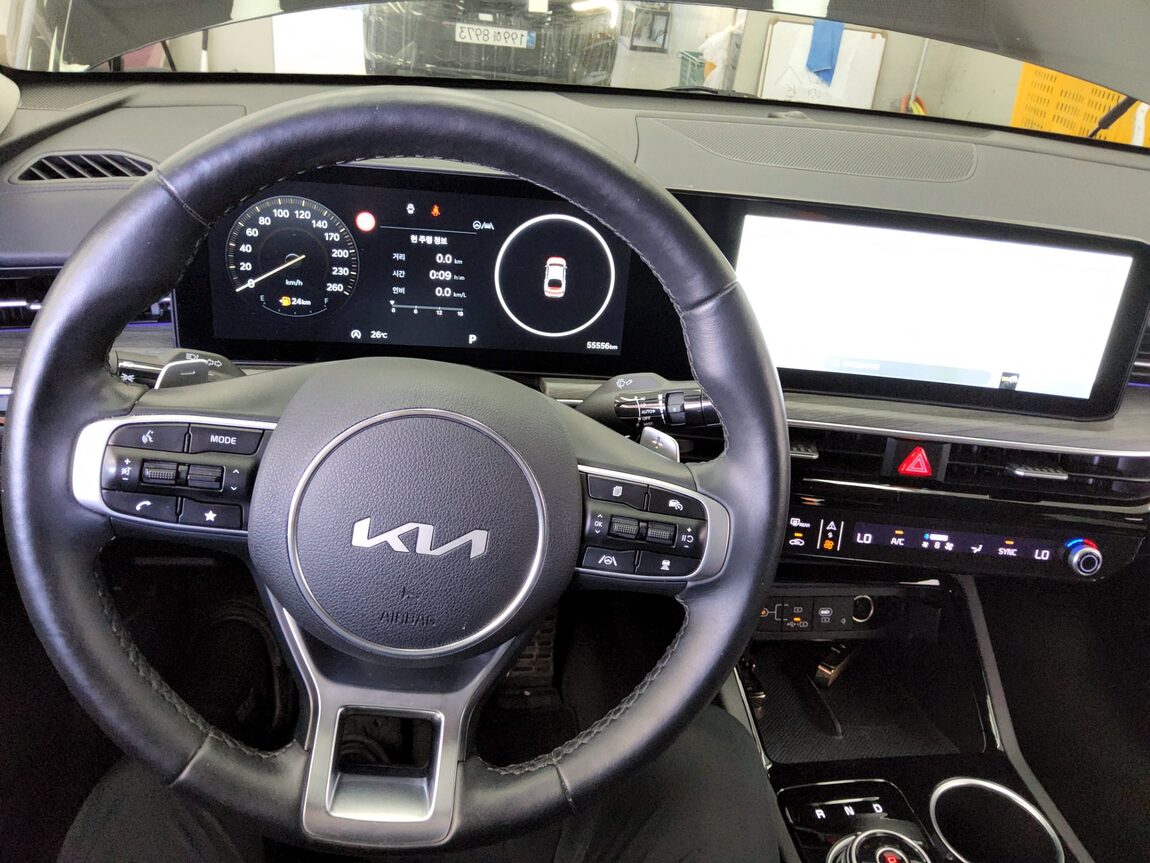 KIA THE NEW K5 (DL3) 2.0 GASOLINE SIGNATURE 2024 - zdjęcie 17