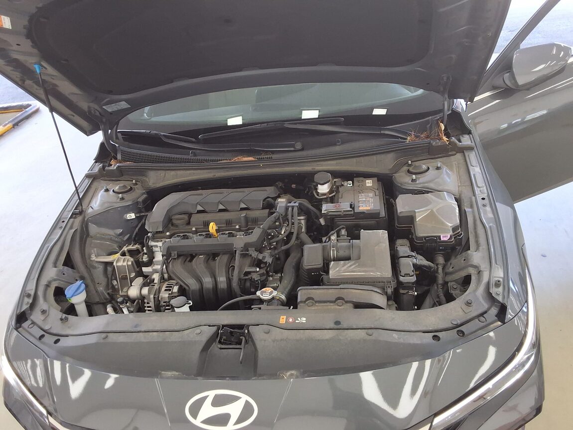 HYUNDAI THE NEW AVANTE (CN7) GASOLINE 1.6 INSPIRATION 2025 - zdjęcie 19