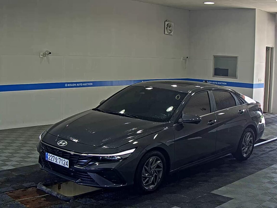 HYUNDAI THE NEW AVANTE (CN7) GASOLINE 1.6 INSPIRATION 2025 - zdjęcie 2