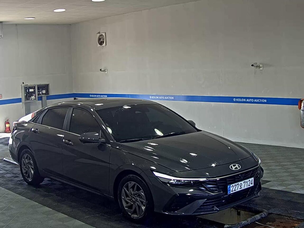 HYUNDAI THE NEW AVANTE (CN7) GASOLINE 1.6 INSPIRATION 2025 - zdjęcie 3
