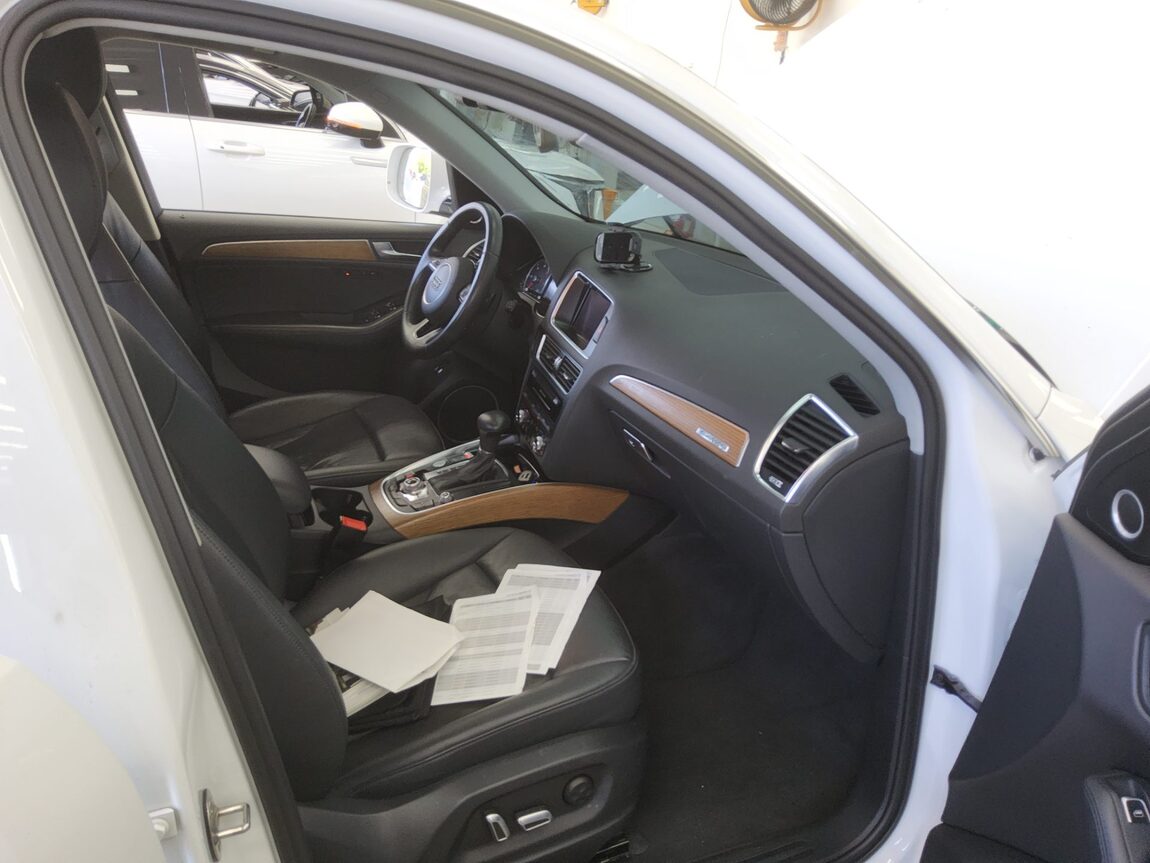 AUDI Q5 45 TDI QUATTRO DYNAMIC 2016 - zdjęcie 14