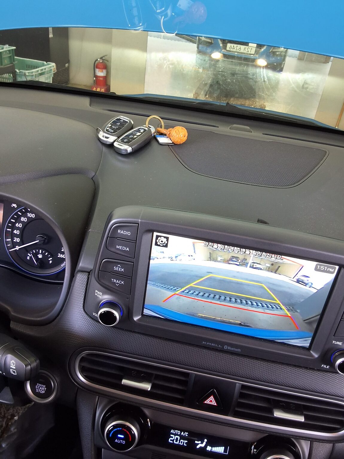 HYUNDAI KONA 1.6 GASOLINE 2WD PREMIUM 2018 - zdjęcie 17