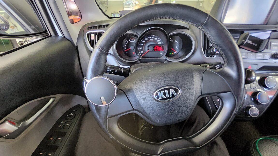 KIA RAY GASOLINE LUXURY 2014 - zdjęcie 17