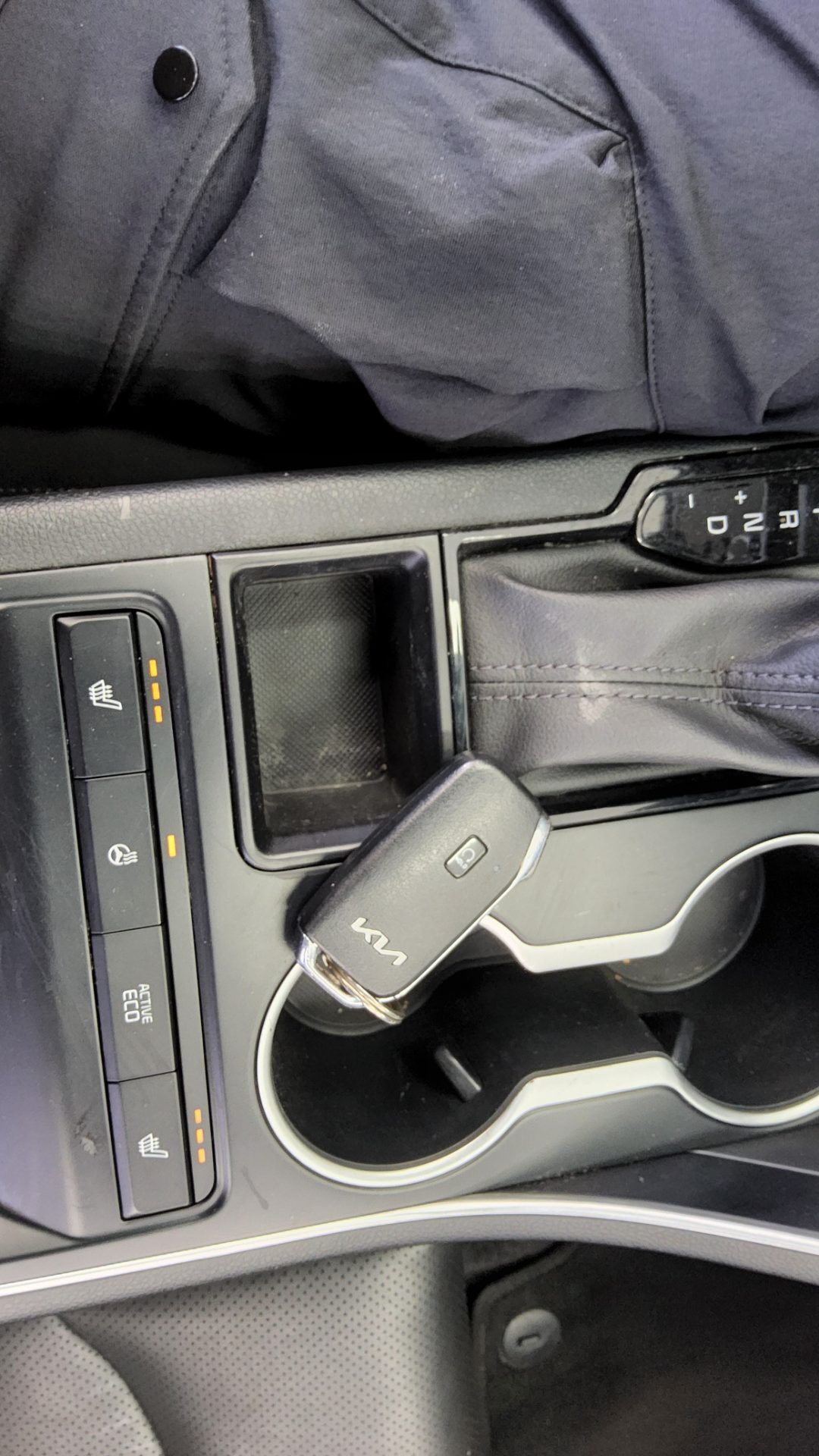 KIA NEW K5 (DL3) 2.0 LPI RENTAL CAR STANDARD 2023 - zdjęcie 18