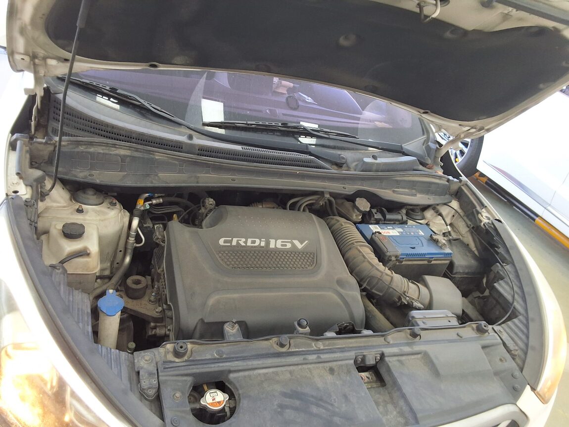 HYUNDAI NEW TUCSON ix DIESEL R2.0 2WD SMART SPECIAL 2014 - zdjęcie 19