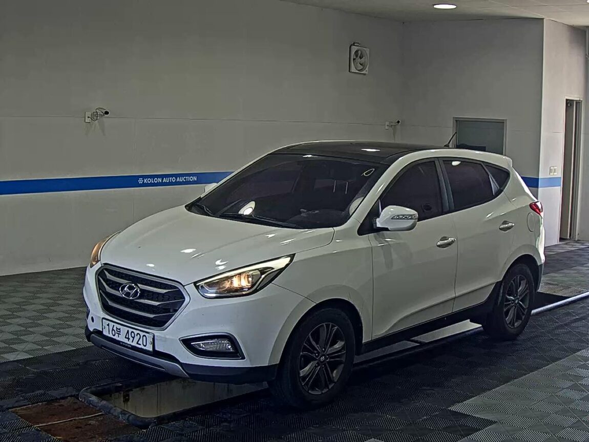 HYUNDAI NEW TUCSON ix DIESEL R2.0 2WD SMART SPECIAL 2014 - zdjęcie 2