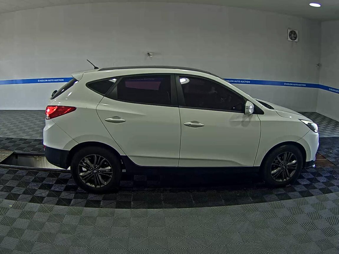 HYUNDAI NEW TUCSON ix DIESEL R2.0 2WD SMART SPECIAL 2014 - zdjęcie 4