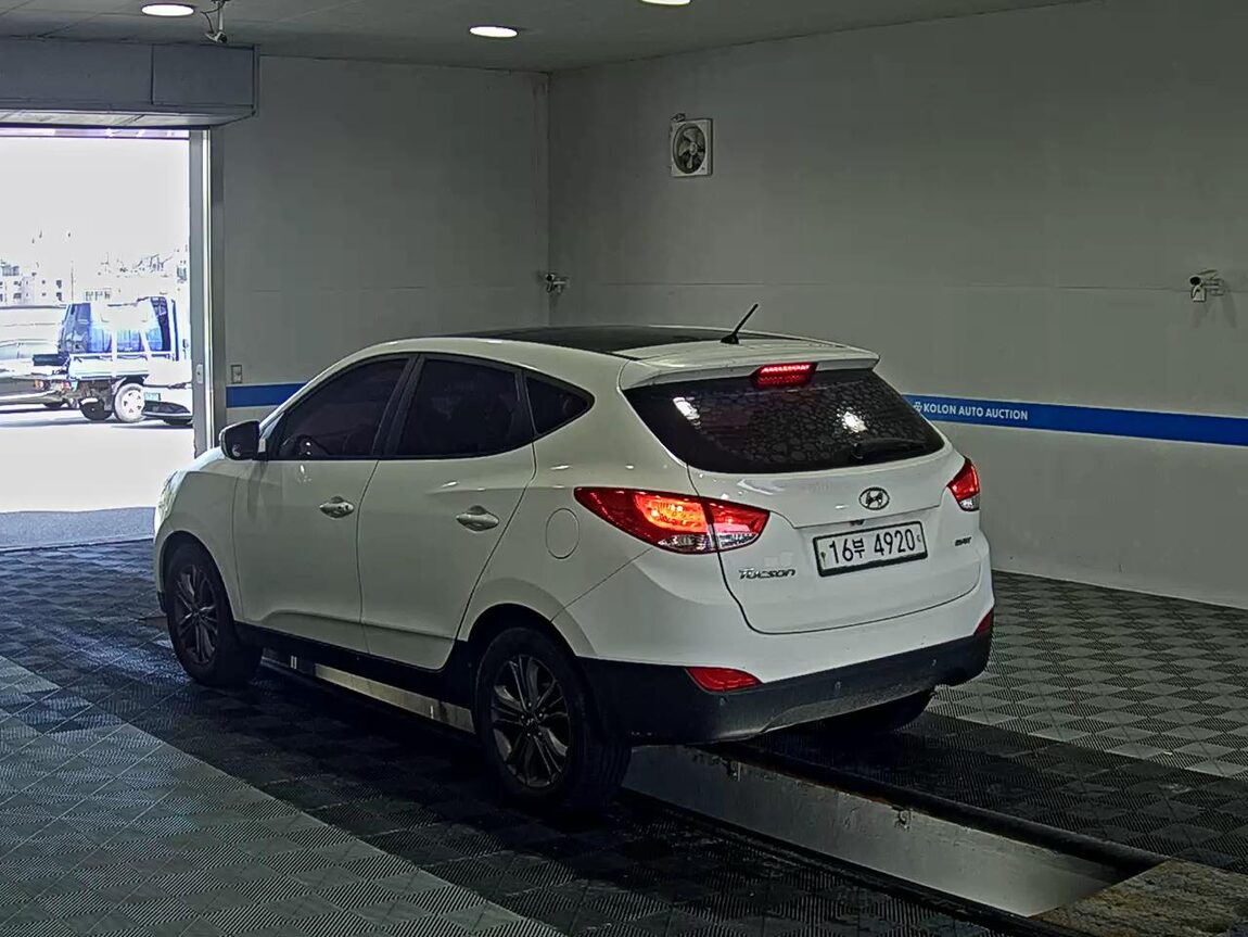 HYUNDAI NEW TUCSON ix DIESEL R2.0 2WD SMART SPECIAL 2014 - zdjęcie 6