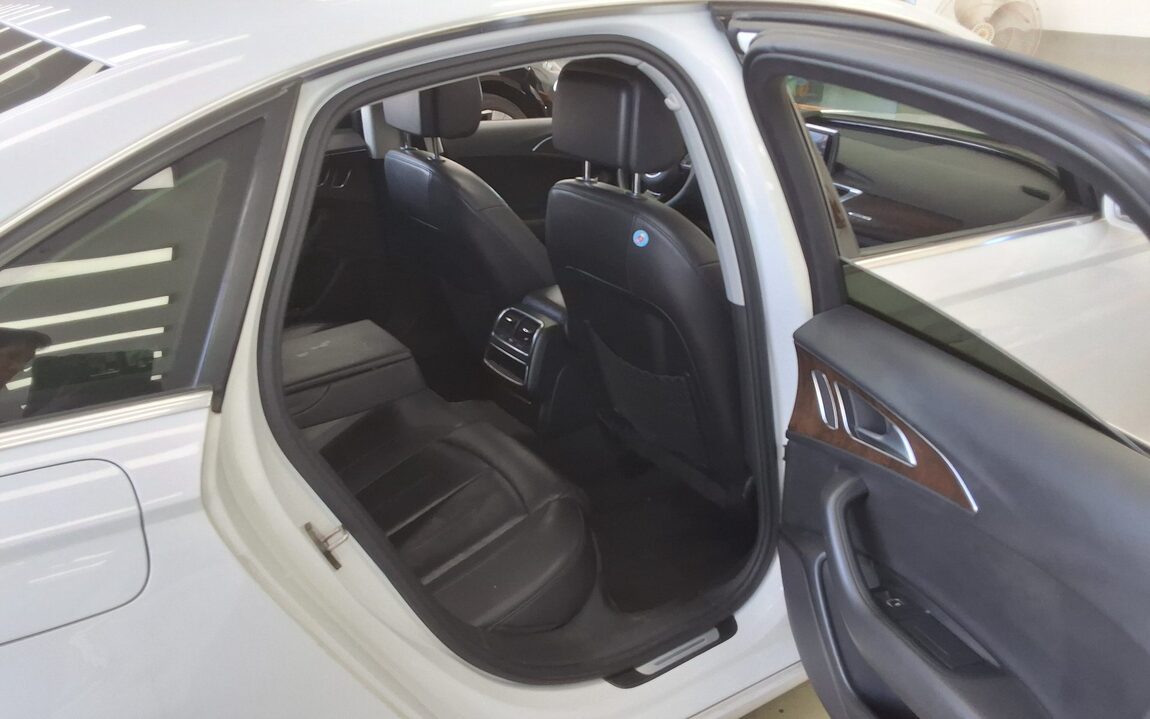 AUDI A6 (4TH GEN) 2.0 TDI DYNAMIC 2014 - zdjęcie 13