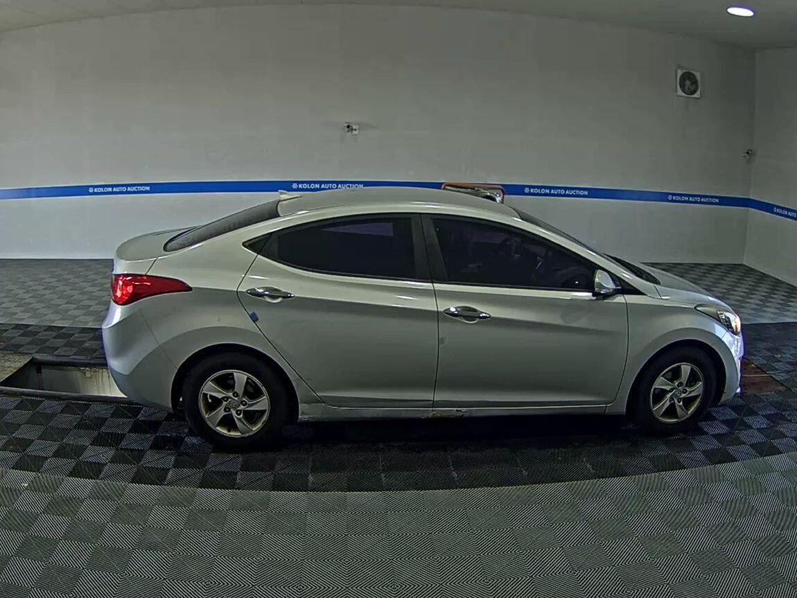 HYUNDAI AVANTE MD M16 GDi SMART 2013 - zdjęcie 4