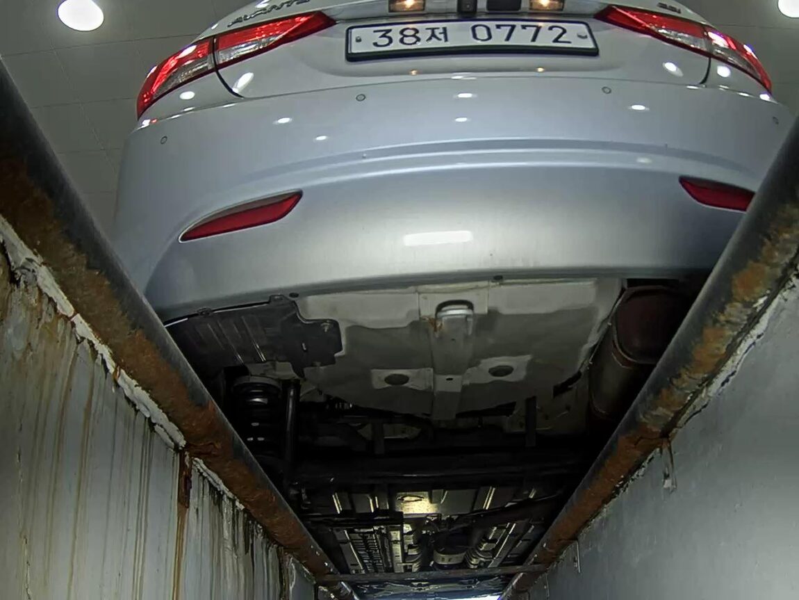 HYUNDAI AVANTE MD M16 GDi SMART 2013 - zdjęcie 8