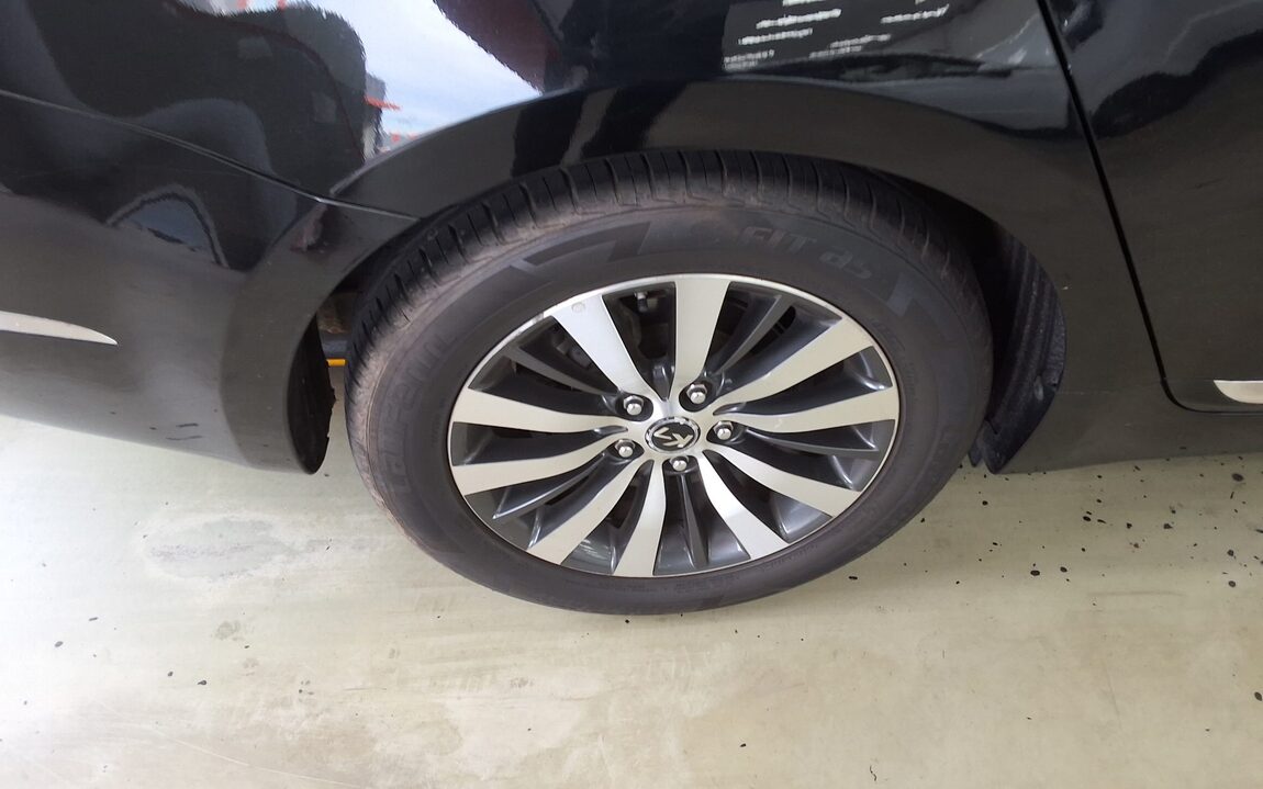 KIA K7 PRESTIGE 2.4 GDI LUXURY 2012 - zdjęcie 26