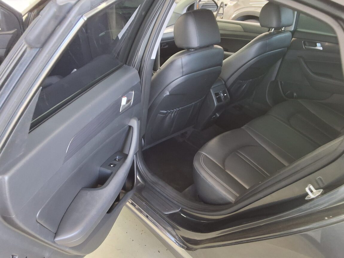 HYUNDAI LF SONATA NEW RISE HYBRID 2.0 P-HEV PREMIUM 2019 - zdjęcie 12