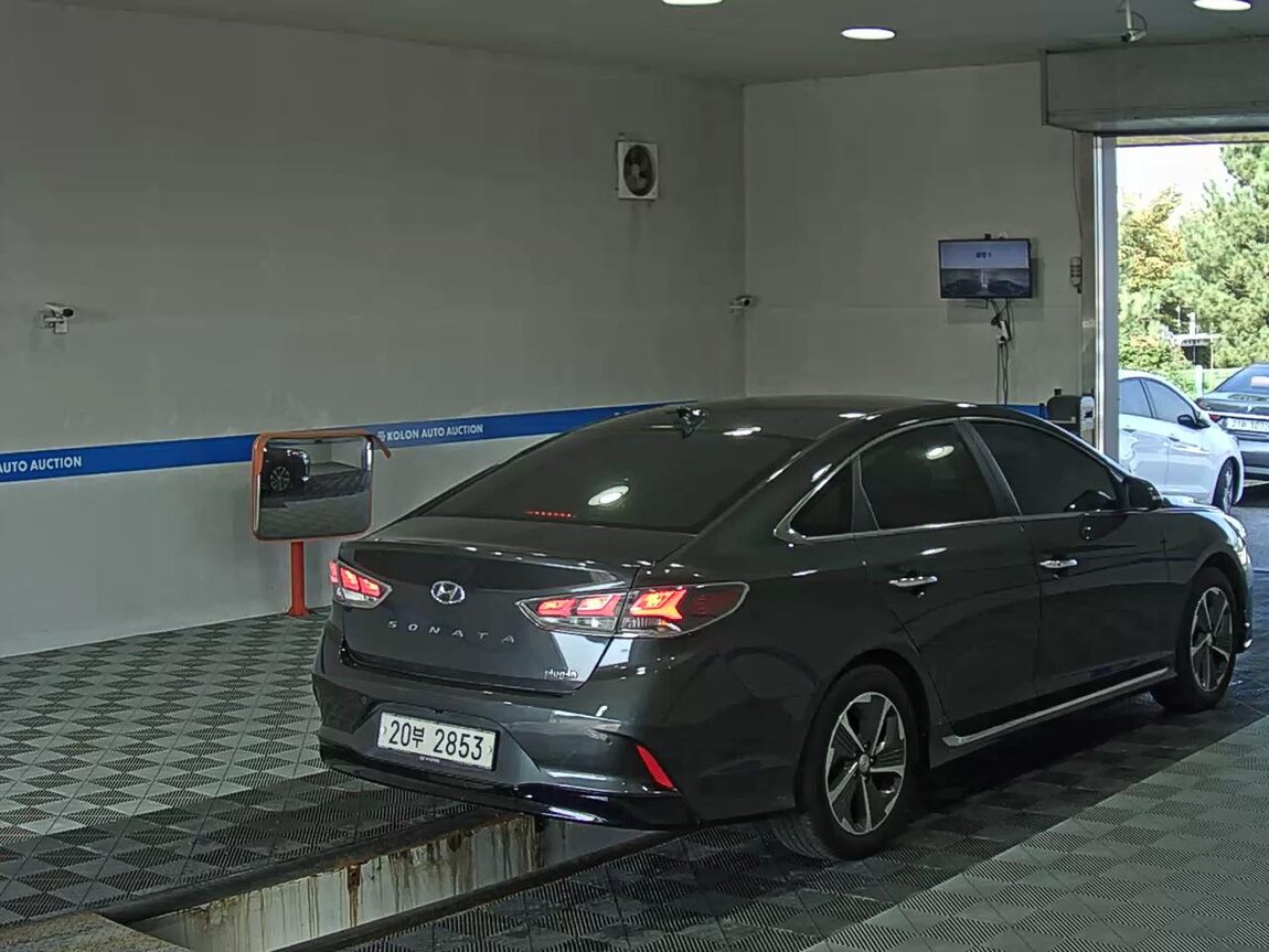 HYUNDAI LF SONATA NEW RISE HYBRID 2.0 P-HEV PREMIUM 2019 - zdjęcie 5
